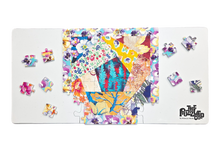 Load image into Gallery viewer, Florals Quilt - Magnetic
